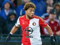 لاعب الوسط الهولندي توني فيلهينا (فينورد روتردام)