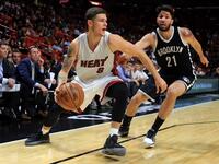 9- كرة السلة: يصل عدد مشجعيها ومتابعيها إلى 400 مليون نسمة وتعد من الرياضات الأشهر في قارة أميركا الشمالية.