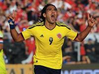 الكولومبي راداميل فالكاو مهاجم موناكو والذي تعرض لإصابة خطيرة في الرباط الصليبي الأمامي سيغيب إثرها 6 أشهر ليتبخر حلمه بالمشاركة في كأس العالم.