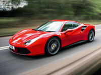 2- فيراري 488 جي تي بي (Ferrari 488 GTB)