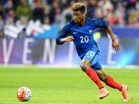 الجناح الفرنسي كينغزلي كومان (19 عاماً): حصد 9 ألقاب مع باريس سان جيرمان ويوفنتوس وبايرن ميونخ رغم صغر سنه، يتميز بسرعته وتسارعه ومهاراته الفنية، يستطيع اللعب على الجناحين وفي الوسط، سيعتمد عليه المدرب ديدييه ديشان كاحتياطي في الغالب.