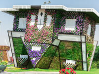 Upside down house made of flowers at Dubai Miracle Garden.(Shutterstock/ File Photo)