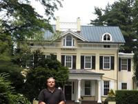 جروفر كليفلاند: الرئيس الثاني والعشرون للولايات المتحدة، قام بشراء قصر في برينستون نيو جيرسي، وعاش هناك حتى وفاته في عام 1908.
