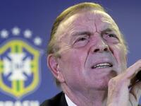 جوزيه ماريا مارين (البرازيل): عمره 83 عاماً، وهو رئيس الاتحاد البرازيلي ما بين 2012 و2015، كما عمل رئيساً للجنة المنظمة المحلية لكأس العالم 2014، وكان حاكماً لولاية ساو باولو بين 1982 و1983.