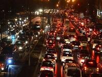 90% من العرب يكرهون أزمة الشوارع التي خصصت للمطاعم، و110% منهم يقومون بشراء عشائهم من هناك!