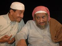 طاش ما طاش: بدأ عرضه عام 1992، شارك فيه العديد من الممثلين السعوديين والعرب، ويعتبر من أنجح الأعمال التليفيزيونية في السعودية والعالم العربي. وقد طلبت مكتبة الكونغرس الاميركية بعض أجزاء العمل لوضعه في أرشيف المكتبة.