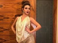 رغم عدم احياءها لأي حفل بسبب حملها نشرت ميريام فارس  صور لها ليلة رأس السنة وهي مرتدية جمبسوت لامع من تصميم رامي قاضي