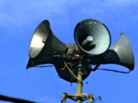 Early Ramadan Regime infractions: Assad is rumored to ban the 'Addan', or call for prayer in Hama. He is clamping
down on anything that might incite religious enthusiasm & collective rebellion. While touching any of Islam's pillars,
Ramadan and prayer included, alone is taboo, Mosque closures, never mind bombings, make the struggle more charged. 