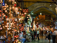 Mosaic Ottoman lamps from Grand Bazaar in Istanbul (Shutterstock/File Photo)