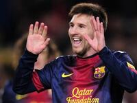 الأرجنتيني ليونيل ميسي (برشلونة) - عائدات عام 2012: 39 مليون دولار، القيمة الصافية لثروته: 140 مليون دولار.