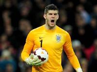 الإنجليزي فريزر فورستر: انتقل من سيلتك إلى ساوثهامبتون عام 2014 مقابل 14.1 مليون يورو.