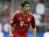 5- المدافع الإسباني خافي مارتينيز: انتقل من أتلتيك بلباو إلى بايرن ميونخ مقابل 40 مليون يورو موسم 2012-2013.