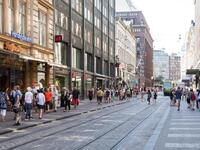 فنلندا: في فنلندا، 4٪ من العاملين يعملون لساعات طويلة، وهو أقل بكثير من متوسط OECD وهو 13٪.