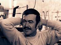 عادل أدهم:  
توفي  وله أكثر من 84 فيلمًا، أطلق عليه لقب "برنس السينما المصرية"، فقد أبدع في جميع أدواره التي جسدها وكان أبرع أدواره في فيلم "المجهول" مع سناء جميل.