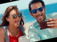 فيلم"لفّ ودوران" الذي تشاركه دنيا سمير غانم البطولة فيه، ظل محافظاً على تحقيقه إيرادات كبيرة بشكل شبه يومي خلال ايام عيد الأضحى، الفيلم لم يبتعد كثيراً عن خط كثير من أفلام الممثل الأميركي الكوميدي "آدم سالندر". 