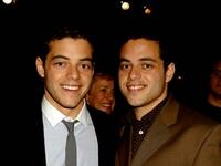 رامي هو التوأم الأكبر سنا قبل أربع دقائق. لديه أيضا شقيقته الأكبر سنا. درس في مدرسة نوتردام الثانوية في شيرمان أوكس، لوس أنجلوس وحصل على شهادة بكالوريوس الفنون الجميلة في عام 2003 من جامعة ايفانسفيل في ايفانسفيل، انديانا.