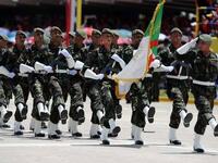 الجيش الجزائري: احتل الجيش الجزائري المركز الثاني في قائمة أقوى جيوش الوطن العربي، حيث يصل تعداده 127 ألف مقاتل يصلح لأداء الخدمة به 18 مليون شخص، وتعداد الاحتياطي به 150 ألف مقاتل.