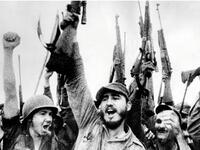 انتشرت مبادئ كاسترو الثورية وتلقت تأييدا واسعا في كوبا. وتمكنت قواته في عام 1959 من الاطاحة بباتستا الذي أصبح نظامه يرمز الى الفساد وعدم المساواة. وتسلم كاسترو سدة الحكم وسرعان ما حول بلاده الى النظام الشيوعي لتصبح كوبا اول بلد تعتنق الشيوعية في العالم الغربي.