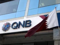 قطرضمت القائمة 26 شركة متداولة في سوق قطر، بقيادة بنك قطر الوطني (QNB) الذي جاء في المرتبة الثانية بالقائمة، والمرتبة الأولى بين الشركات المدرجة بالقائمة من حيث قيمة الأصول. وقدرت القيمة السوقية للشركات القطرية المدرجة بالقائمة نحو 162.2مليار دولار.