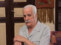 سليم كلاس:
توفي كلاس يوم 2 ديسمبر من عام 2013 وشارك باهم الأعمال السورية مثل الخوالي وأيام شامية وليالي الصالحية، وجسد شخصية أبو خاطر في المسلسل الشهير "باب الحارة".