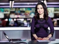 سهير القيسي،إعلامية عراقية تعيش في الإمارات.وكان أول ظهور لها في نشرة الرابعة في قناة العربية في2004،قدمت برنامج أسبوعي حمل اسم «من العراق»على قناة العربية كما أنها قدمت العديد من البرامج السياسية هذا بالإضافة لتقديم النشرات الأخبارية على القناة العربية