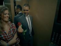 يوري مرقدي وهو مغني لبناني، اشتهر بأغنية (عربيٌ أنا) التي انتجها لنفسه وكانت سبب شهرته، توقف عن الغناء في 2005،ثم عاد مرة أخرى في 2011 بأغنية (حدا مش أنا).وهنك أنباء عن عودته للفن بالبوم "انا الموقع أدناه".