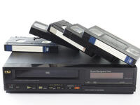 5. VCRs: Before the term “Let’s Netflix and chill” was invented, people relied on this invention for entertainment. They used to purchase/rent VHS tapes and watch them on their VCRs. If you have no clue what we’re talking about, a VCR is a Video Cassette Recorder, and a VHS is a Video Home System, and your parents’ wedding is most probably saved on of these.
