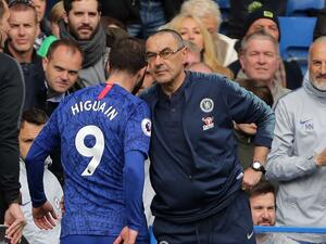 هيغواين يسعى لنيل رضا ساري