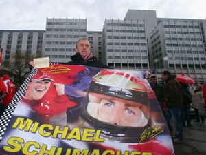 شوماخر يستعيد وعيه