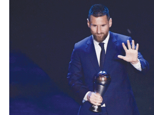 ميسي بعد تتويجه بجائزة الأفضل