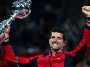 جوكوفيتش يظفر بلقب دورة طوكيو