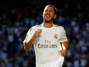 هازارد يحتفل بهدفه