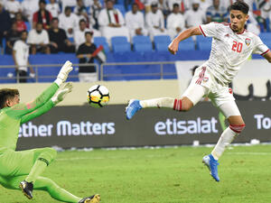 الإمارات تتطلع لتجاوز عقبة تايلاند
