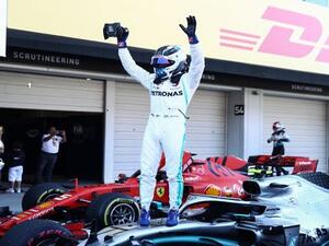 بوتاس يحتفل بفوزه