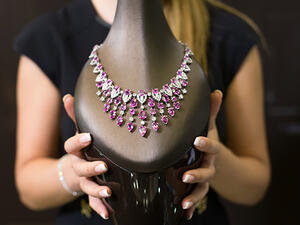 معرض فيتشينزا أورو دبي الدولي للمجوهرات