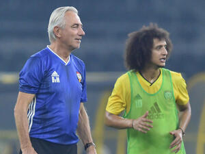 عموري وفان مارفيك