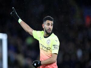 محرز يتألق مجدداً