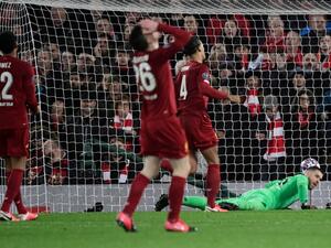 سقوط حامل اللقب وتأهل أتلتيكو لربع النهائي