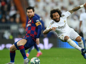 هل سيتم منح لقب الدوري الإسباني لبرشلونة؟