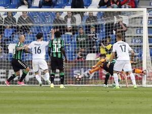 لاتسيو يسقط على أرضه