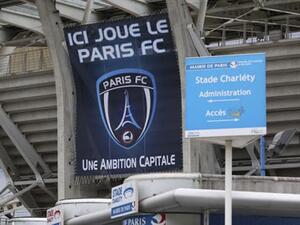 شعار نادي باريس إف سي