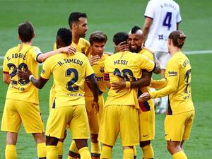 برشلونة يتطلع لتخطي عقبة نابولي