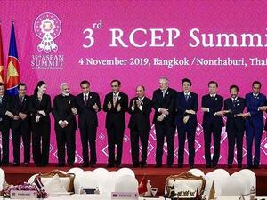 Asia-Pacific Countries Ink World’s Biggest Trade Deal