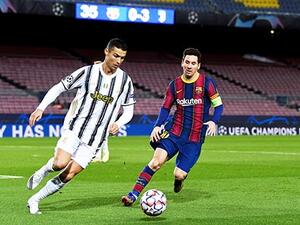 ميسي ورونالدو خلال اللقاء