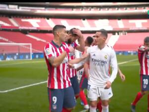 فاسكيز وسواريز يدخلان في نقاش حاد