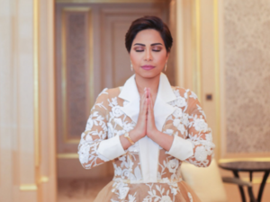 Mohammed Salah reposted Sherine s image on his Twitter account