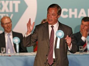 Brexit Party leader Nigel Farage speaks at a European Parliament election campaign rally at Frimley Green, south west of London on May 19, 2019. (Adrian DENNIS / AFP)