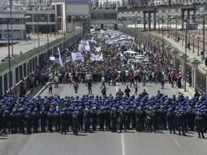 Algerian students take part in a weekly demonstration in the capital Algiers on May 28, 2019.  (AFP/ File Photo)