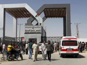 Rafah border open to aid Gaza. (AFP Photo)