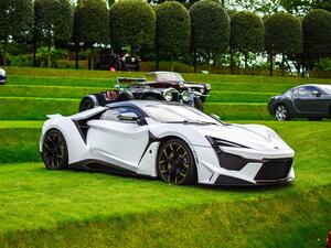 Taking part in the line-up of some of the world’s most impressive cars, and showcased in arctic white with distinctive gold accents, the Fenyr SuperSport is the newest hypercar to be launched by W Motors. 